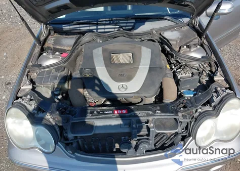 2006 Mercedes-Benz C 280 Luxury 4Matic из США, поврежденный, VIN WDBRF92H36F767441